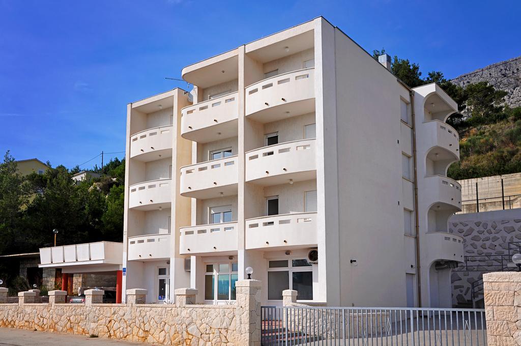 Sunrise Studio Apartments 3 로크바 로고즈니차 외부 사진