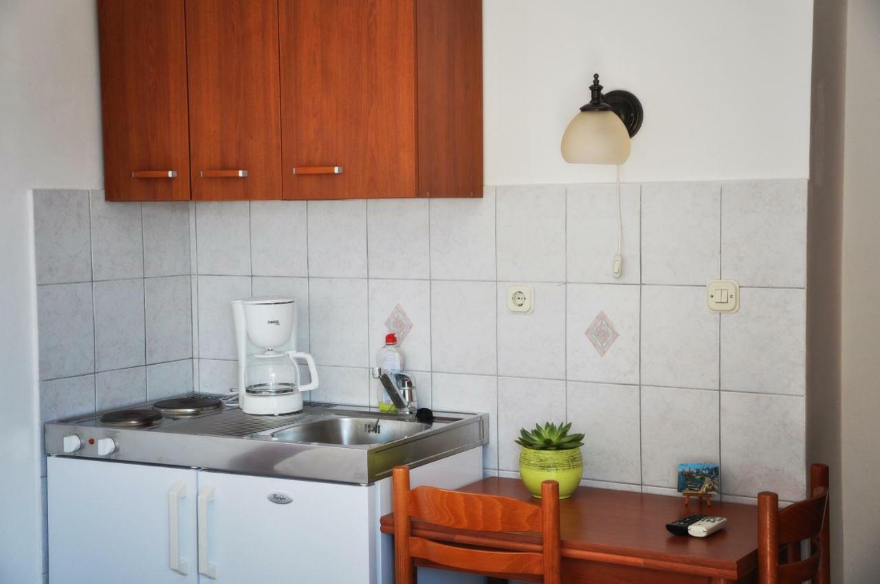 Sunrise Studio Apartments 3 로크바 로고즈니차 외부 사진