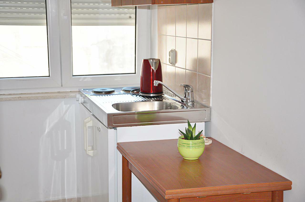 Sunrise Studio Apartments 3 로크바 로고즈니차 외부 사진